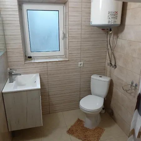 гостьовий двір 3* 야렘체