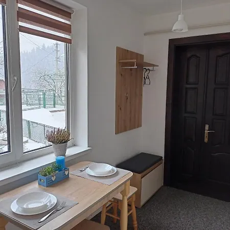 гостьовий двір 야렘체